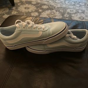 Women’s Ward Vans Skate Shoes Size 6.5